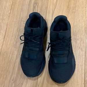 On - cloud nova sneakers